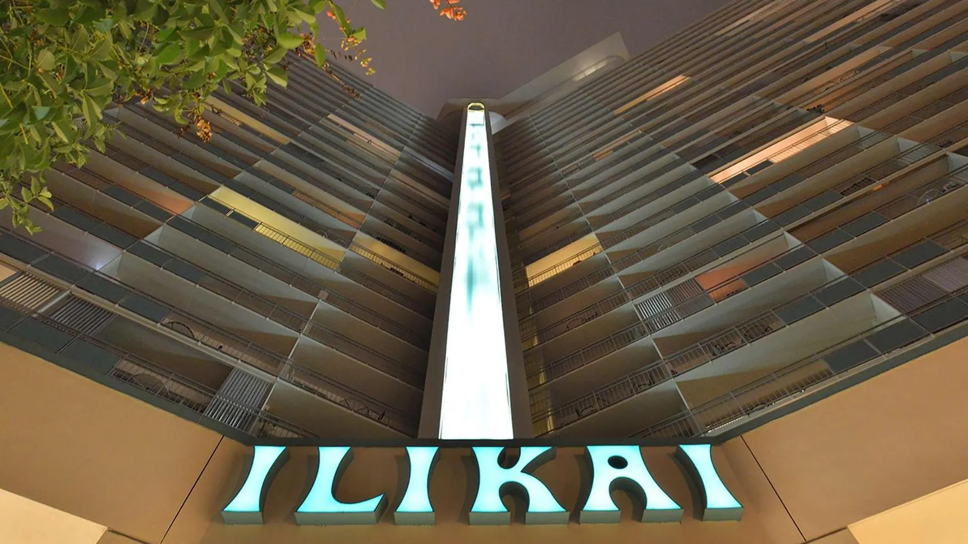 *** Aparthotel Ilikai Hotel & Luxury Suites Honolulu USA