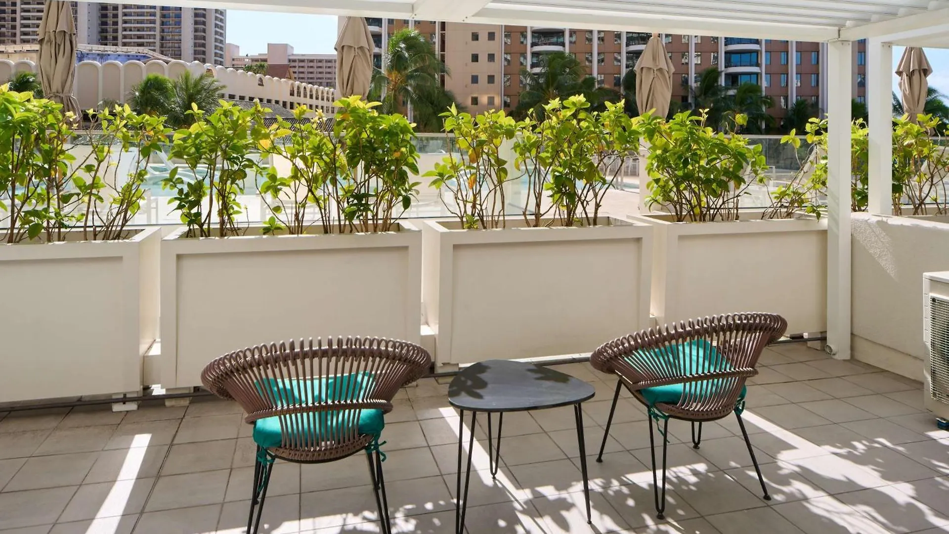Ilikai Hotel & Luxury Suites Honolulu