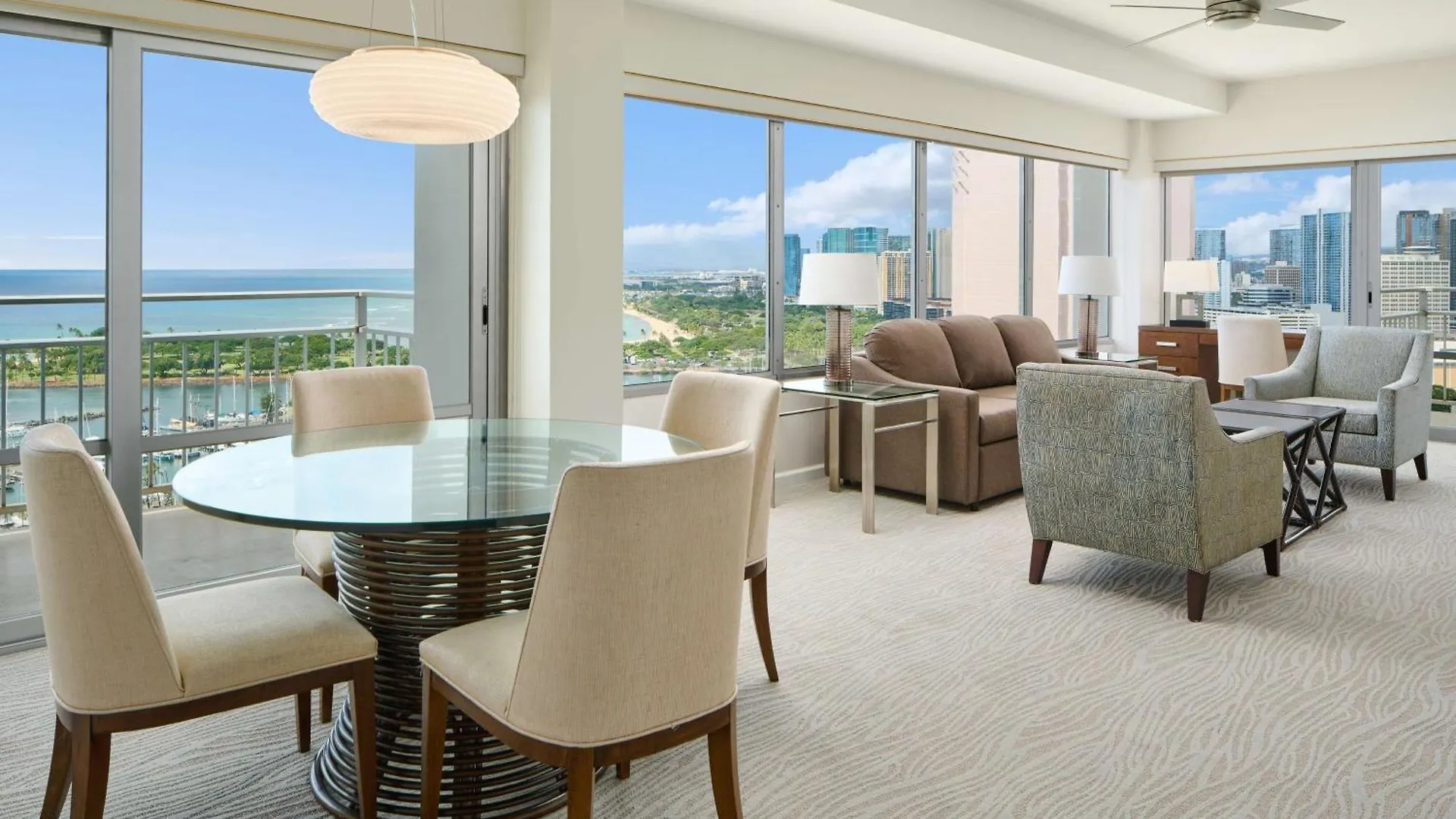 Aparthotel Ilikai Hotel & Luxury Suites Honolulu