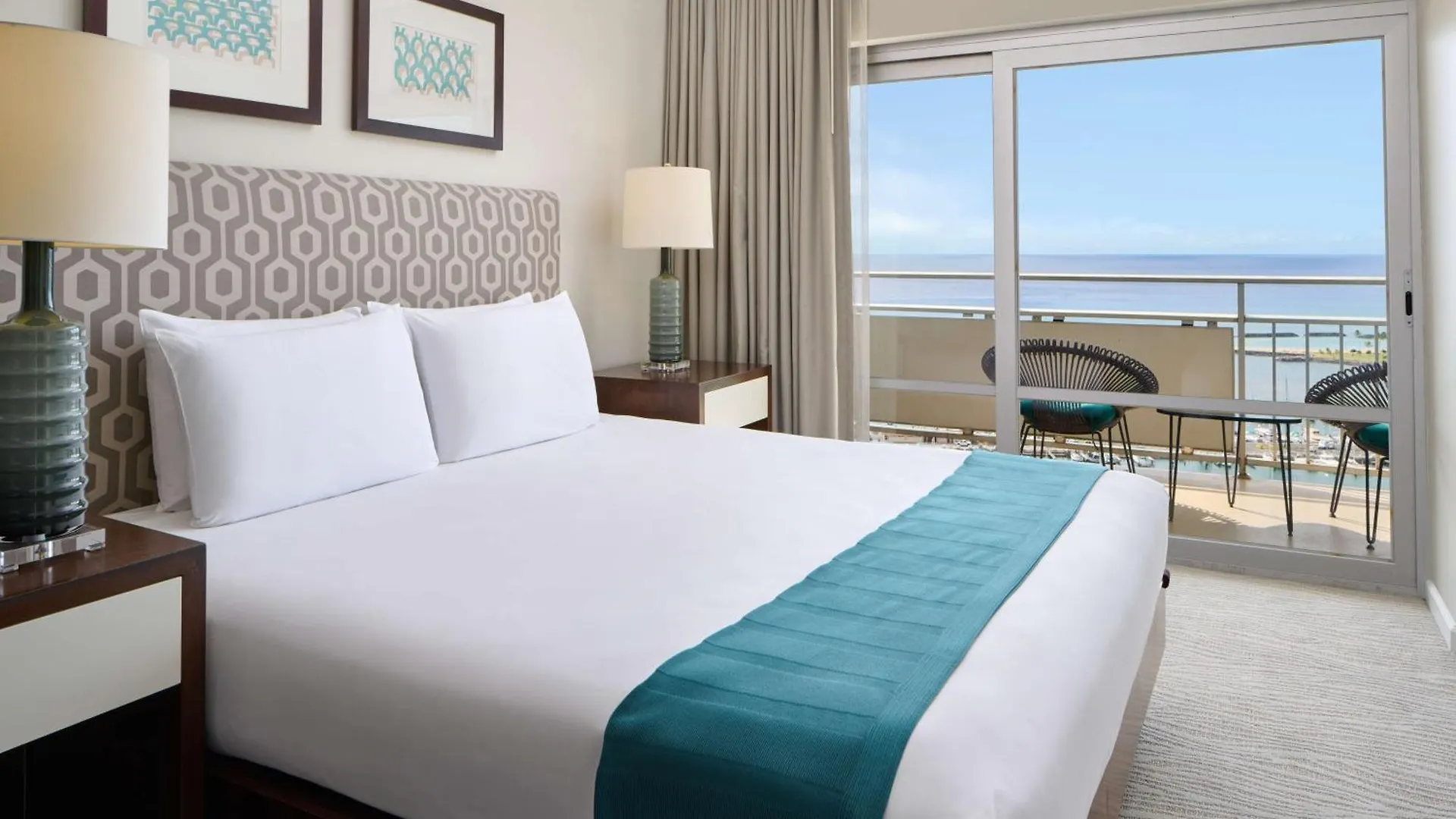 *** Aparthotel Ilikai Hotel & Luxury Suites Honolulu United States