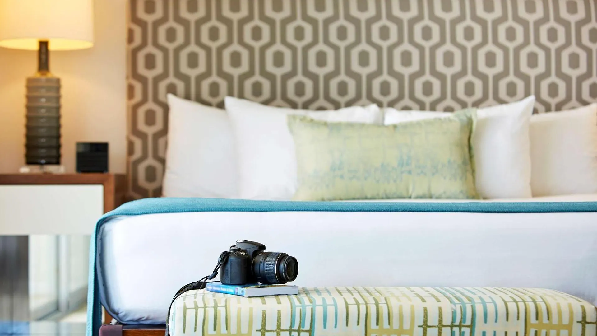 Aparthotel Ilikai Hotel & Luxury Suites Honolulu